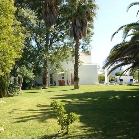 Casa Montegale Just 600m From 3* Gale (Albufeira)