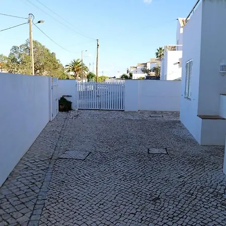 Casa Montegale Just 600m From 3* Gale (Albufeira)