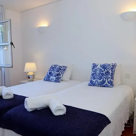 Hotel Casa Montegale Just 600m From Gale (Albufeira)